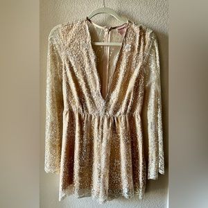 NWOT Showpo Cocktail Sequin Long Sleeved Romper Size 6 (US)